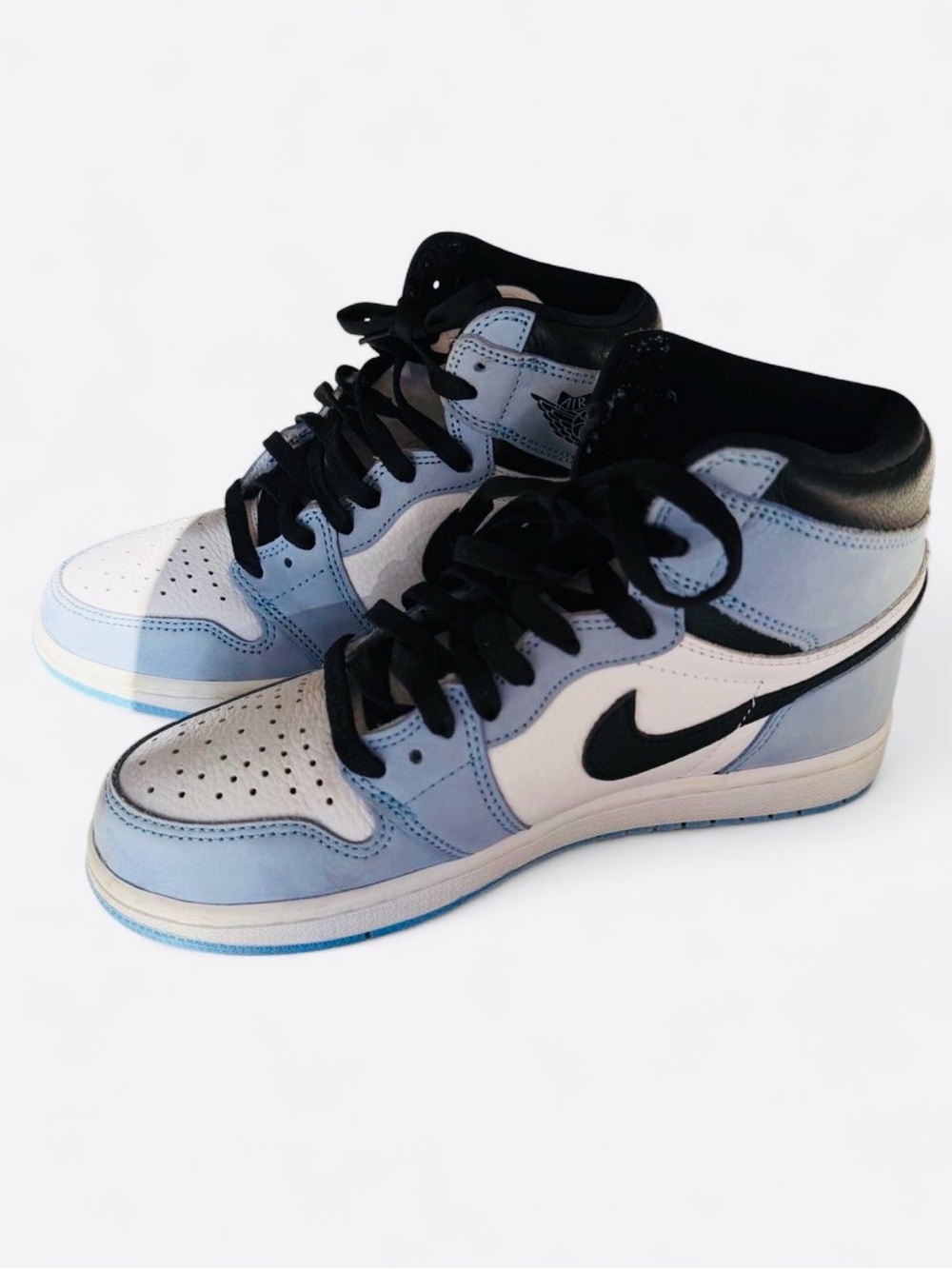 Air Jordan 1 Retro High OG "University Blue" - Men’s 7.5